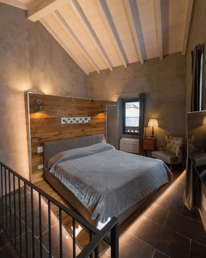 Al Molo 5 - Margaritaville Oliveto Lario Экстерьер фото