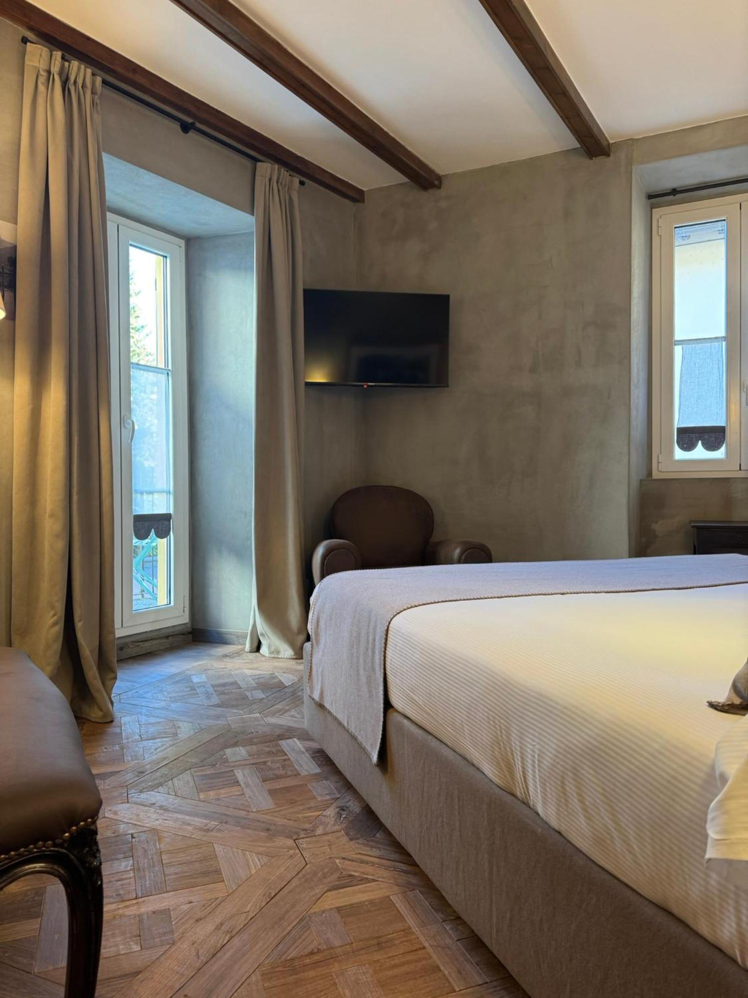 Al Molo 5 - Margaritaville Oliveto Lario Экстерьер фото